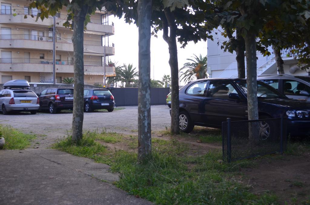 Apartaments Gibert Sant Antoni De Calonge Bagian luar foto