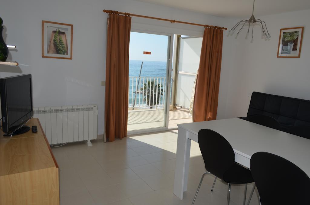 Apartaments Gibert Sant Antoni De Calonge Bagian luar foto